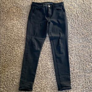 Women’s Size 8 American Eagle Jeans